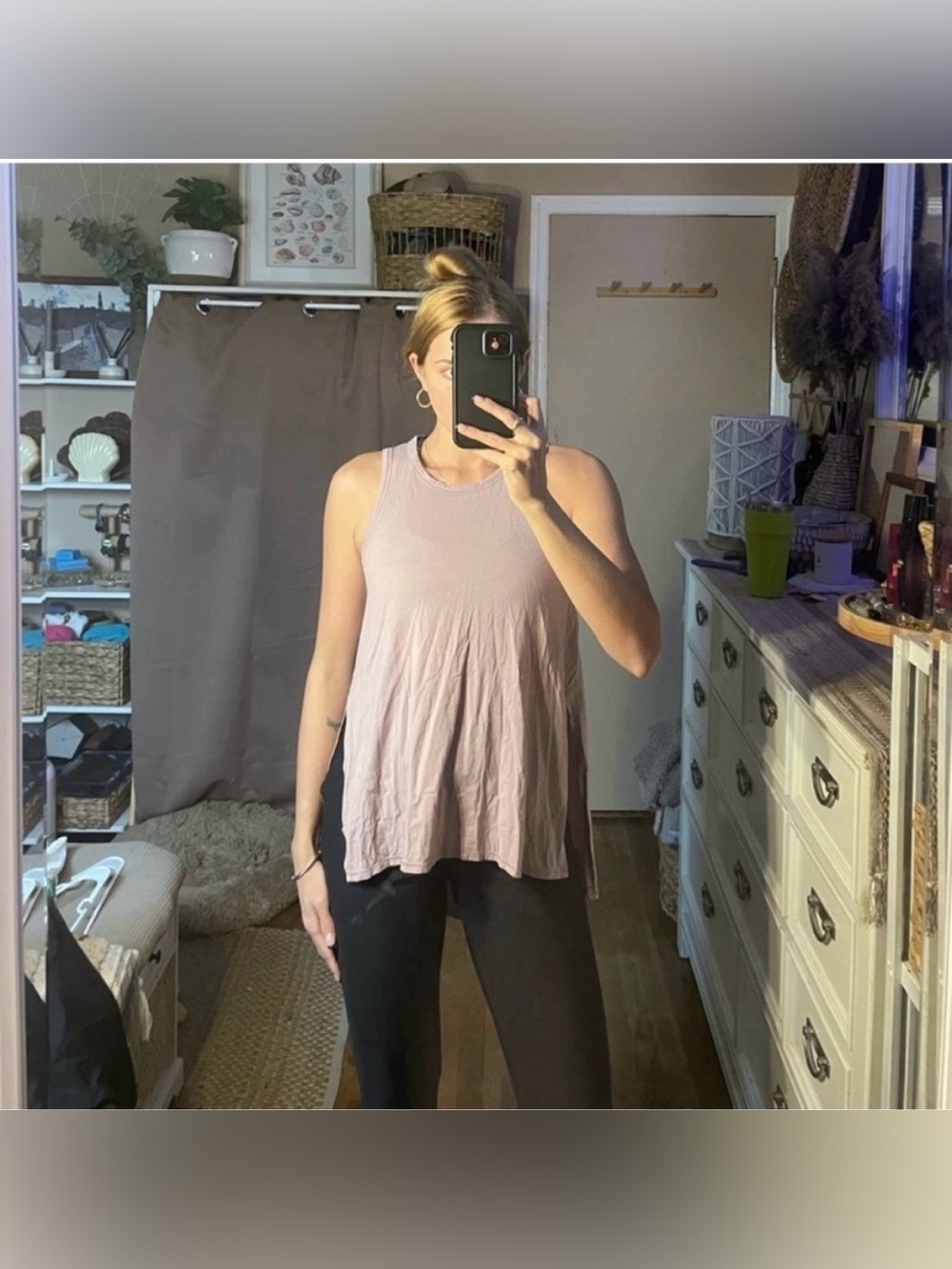 Lululemon pink tank top high low size 6